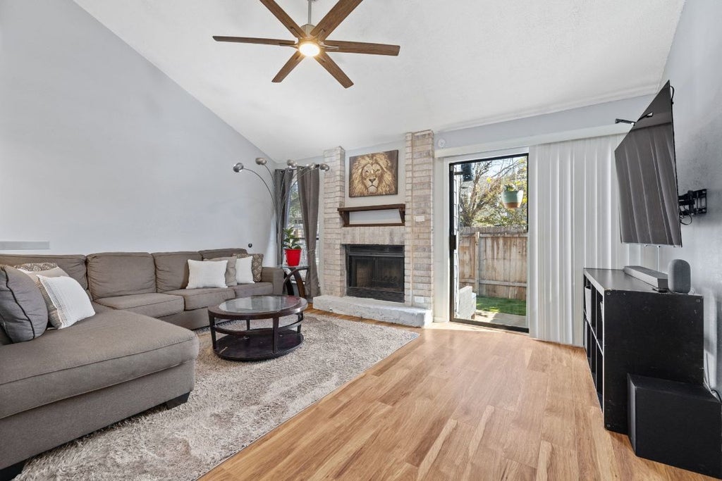1010 W Rundberg Lane W 13, Austin