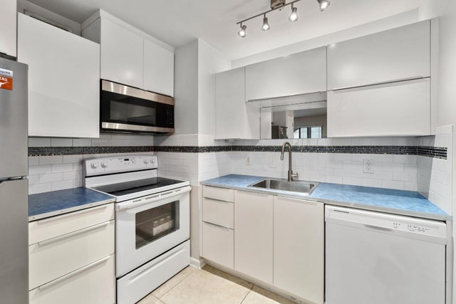 2404 Longview Street 105, Austin