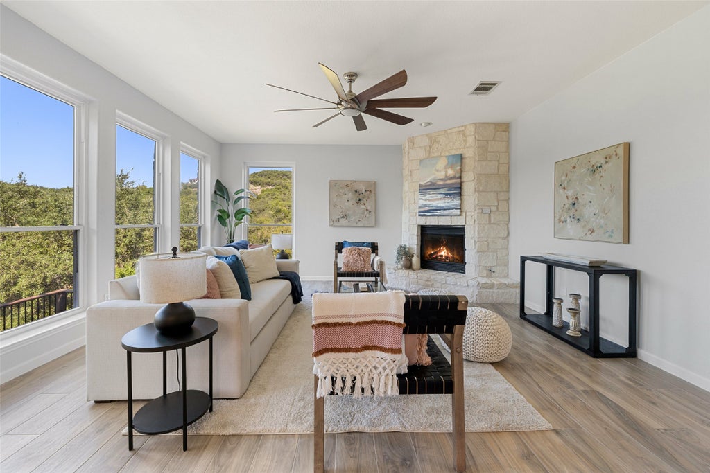 14203 Fm 2769, Leander