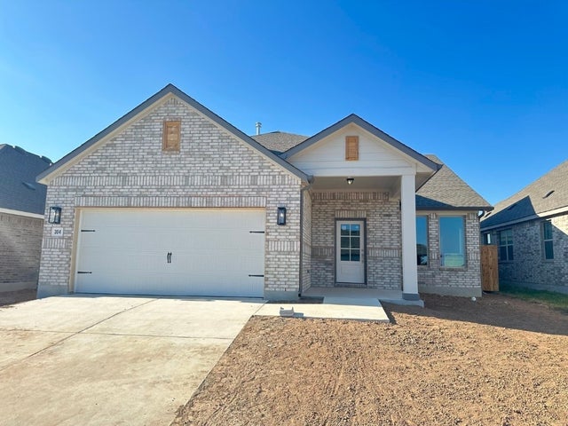 304 Bay Breeze Drive, Kyle