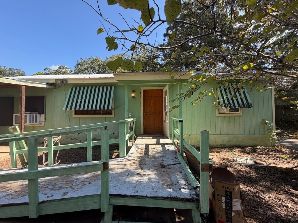 273 Alta Vista Drive, Bastrop