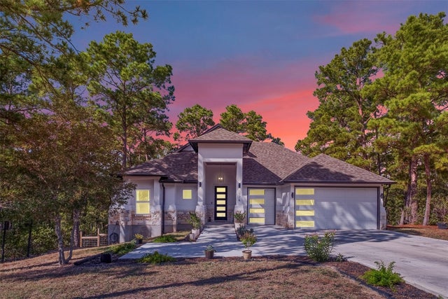 176 Briar Forest Drive, Bastrop