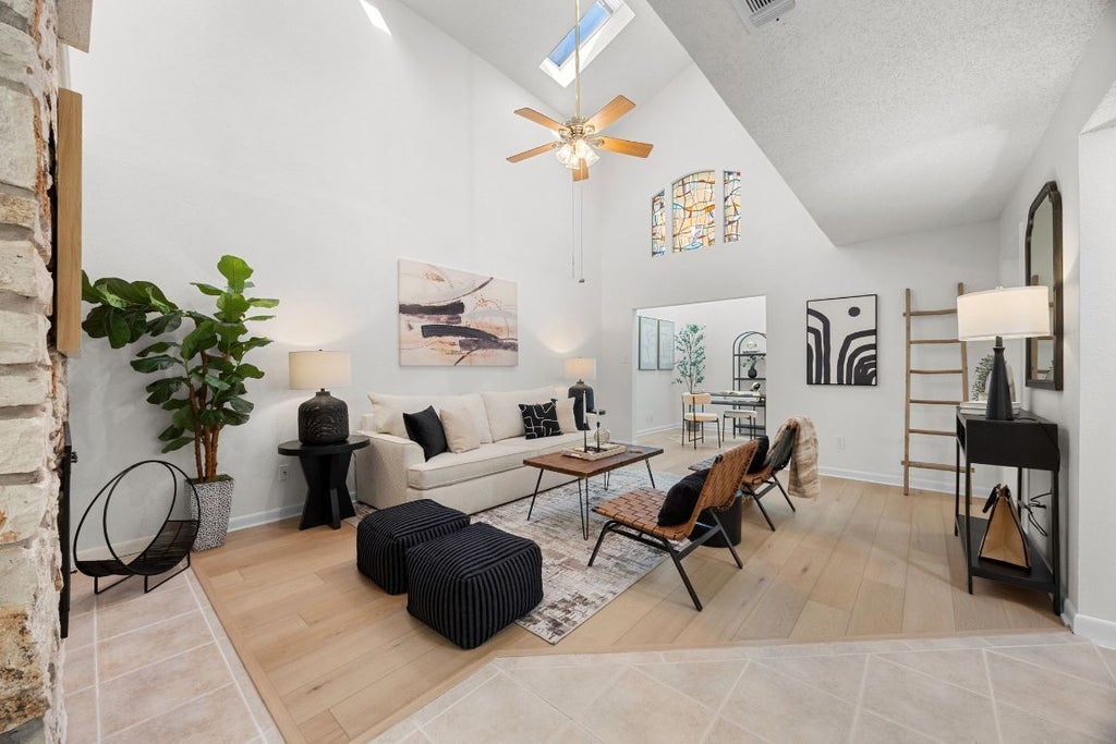 8518 Fathom Circle 107, Austin