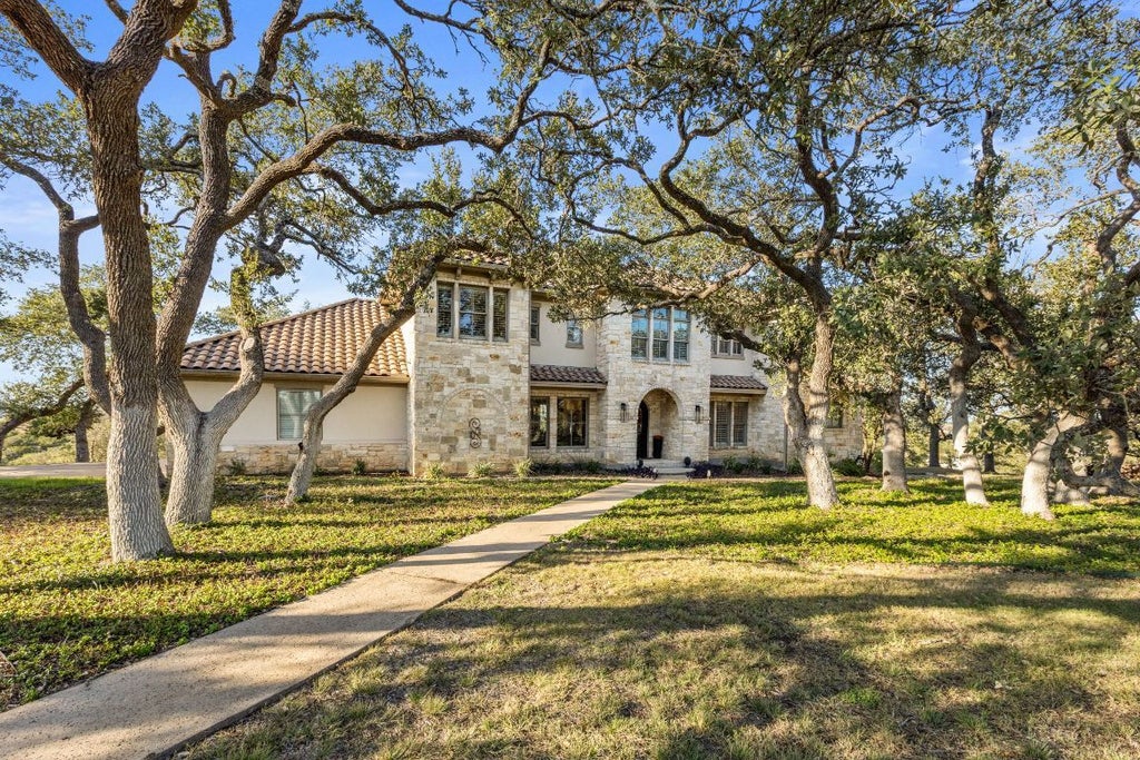 447 Winning Colors, Austin