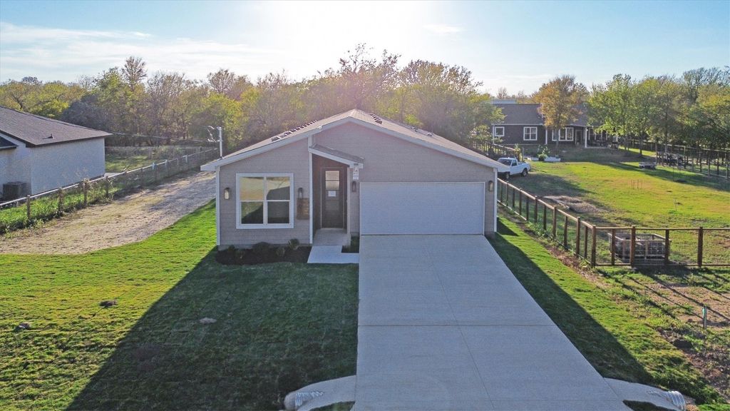 151 Kawainui Lane, Bastrop