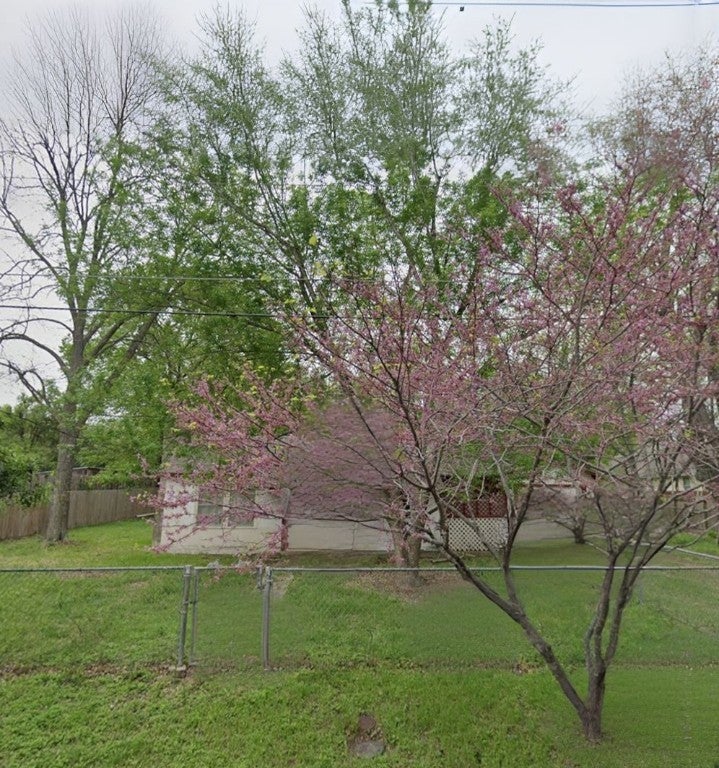 Photo of Listing #5776715