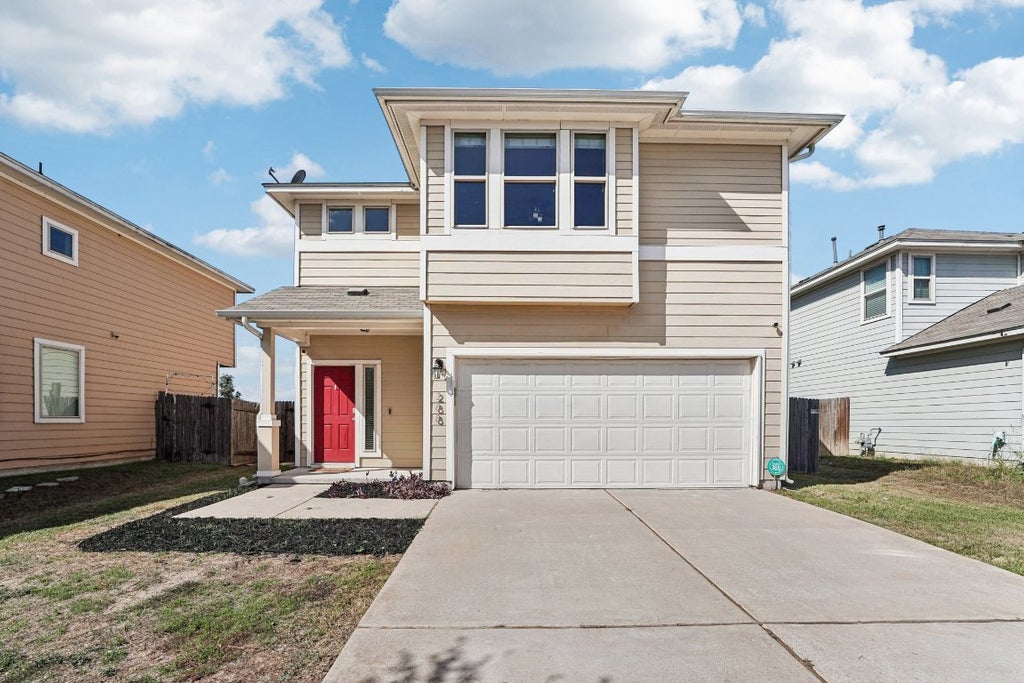 288 Triumph Road, Buda