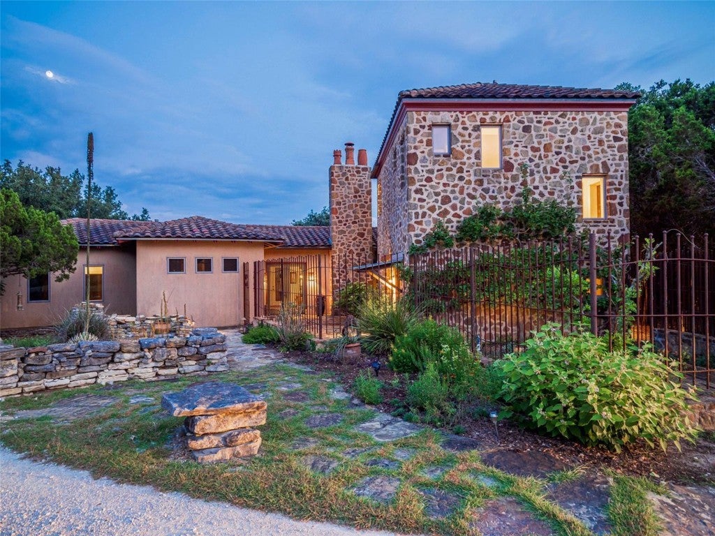 5818 Ranch Road 165, Blanco