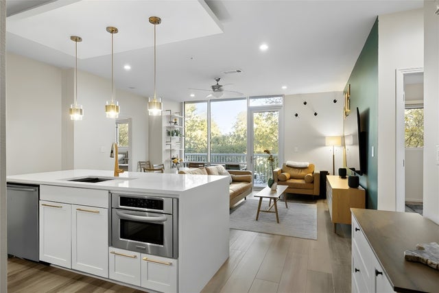 1600 Barton Springs Road 4205, Austin