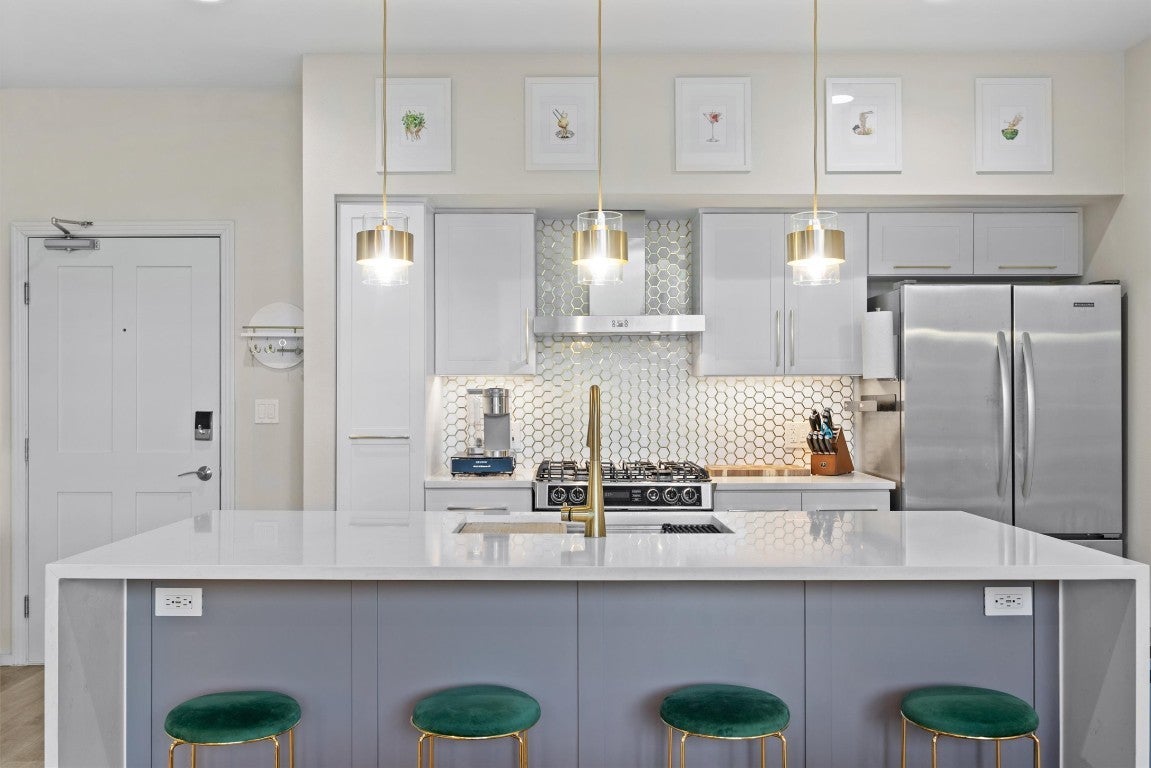 Photo of Listing #7809448