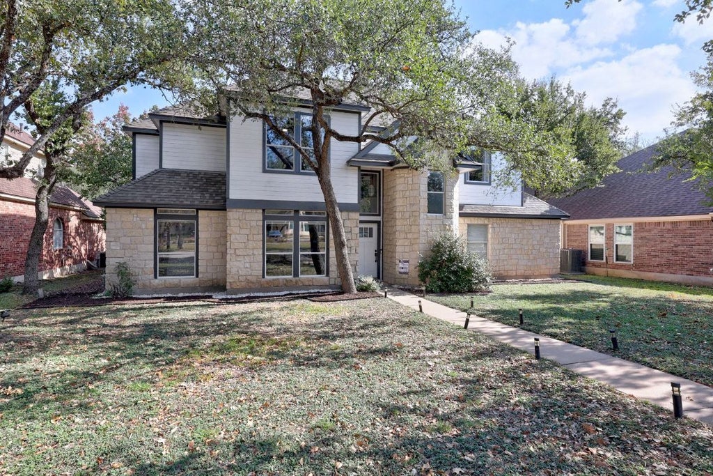 514 Oakwood Boulevard, Round Rock