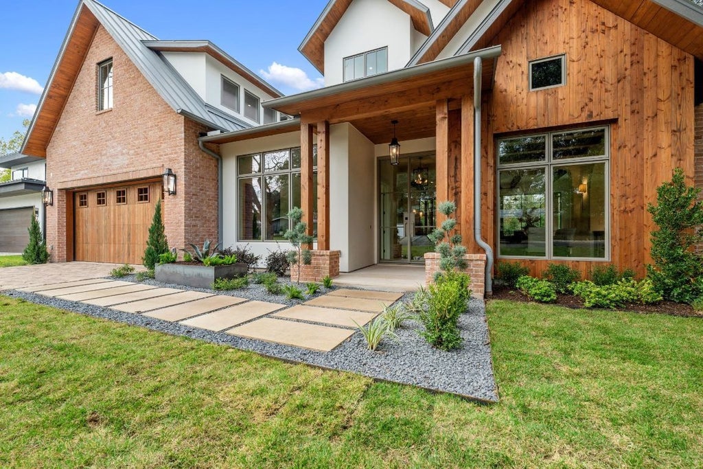 6006 Cary Drive, Austin