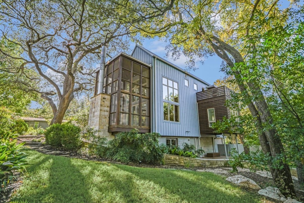 2806 Robbs Run, Austin