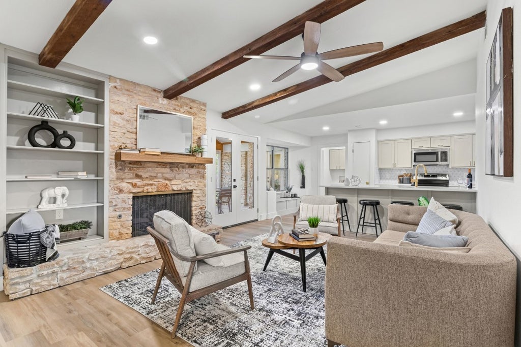 11004 Rustic Manor Lane, Austin