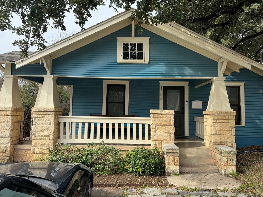 Photo of Listing #1484705