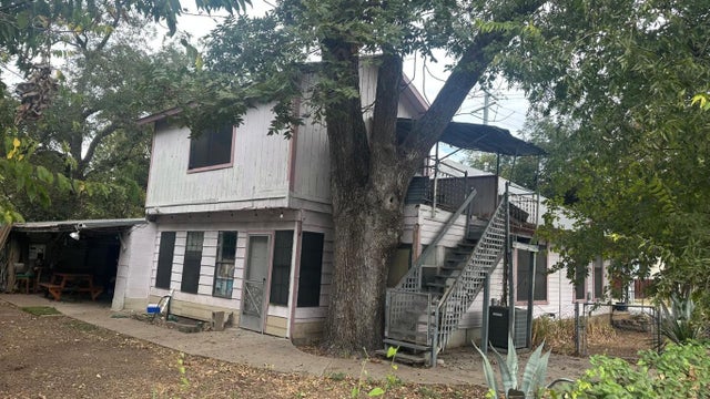 40 Waller Street, Austin