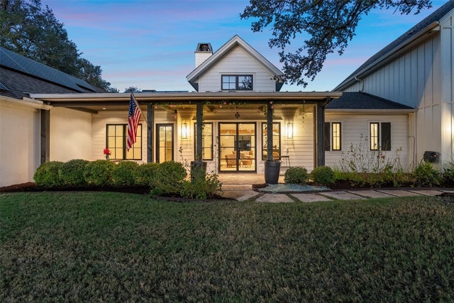 16908 Whispering Breeze, Austin