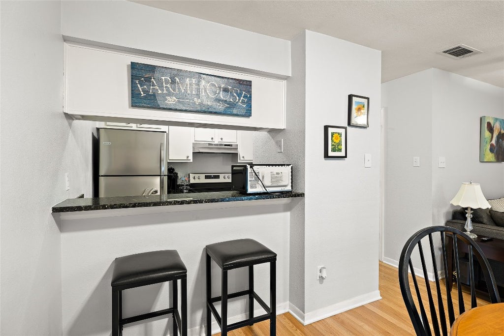 2450 Ashdale Drive B-211, Austin