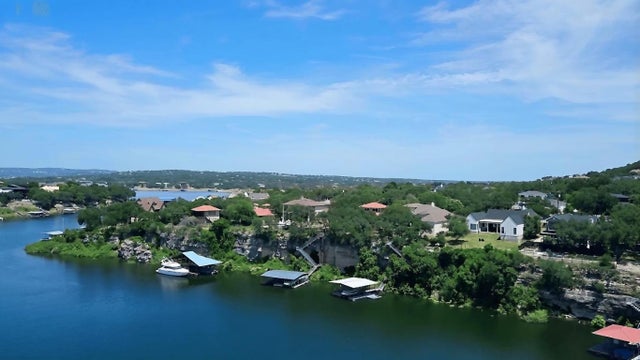 Homes for Sale on Lake Travis in Spicewood, TX