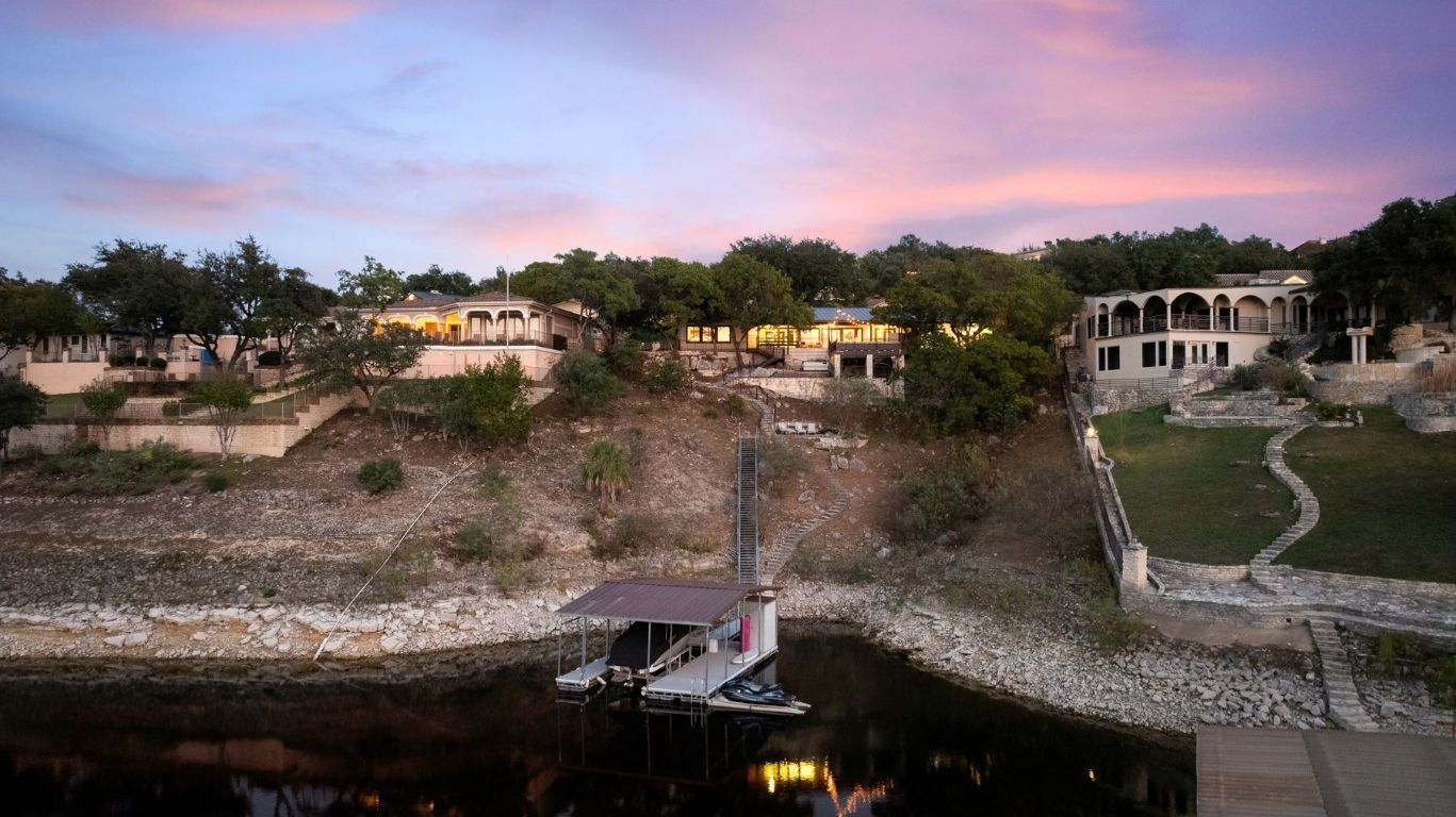 Photo of Listing #2531386