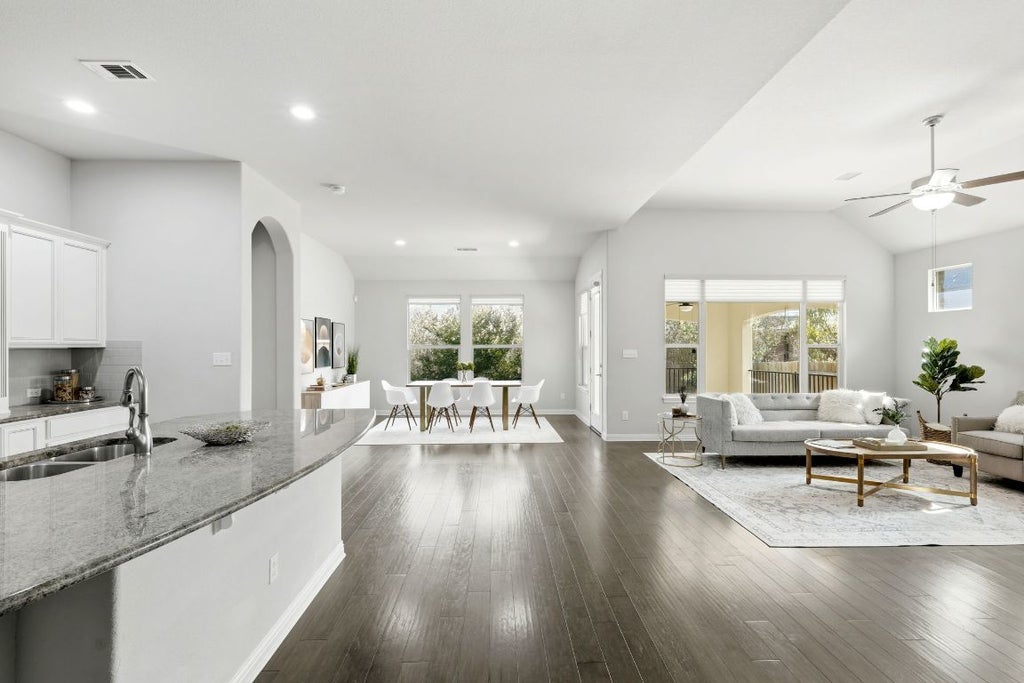 2909 Saint Paul Rivera, Round Rock