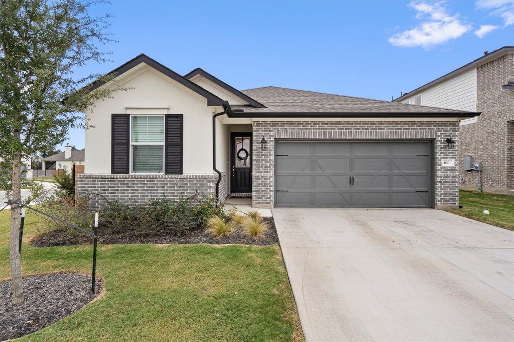 1001 Stonehill Drive, Georgetown