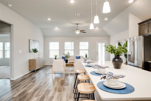 478 Coyote Creek Way, Kyle