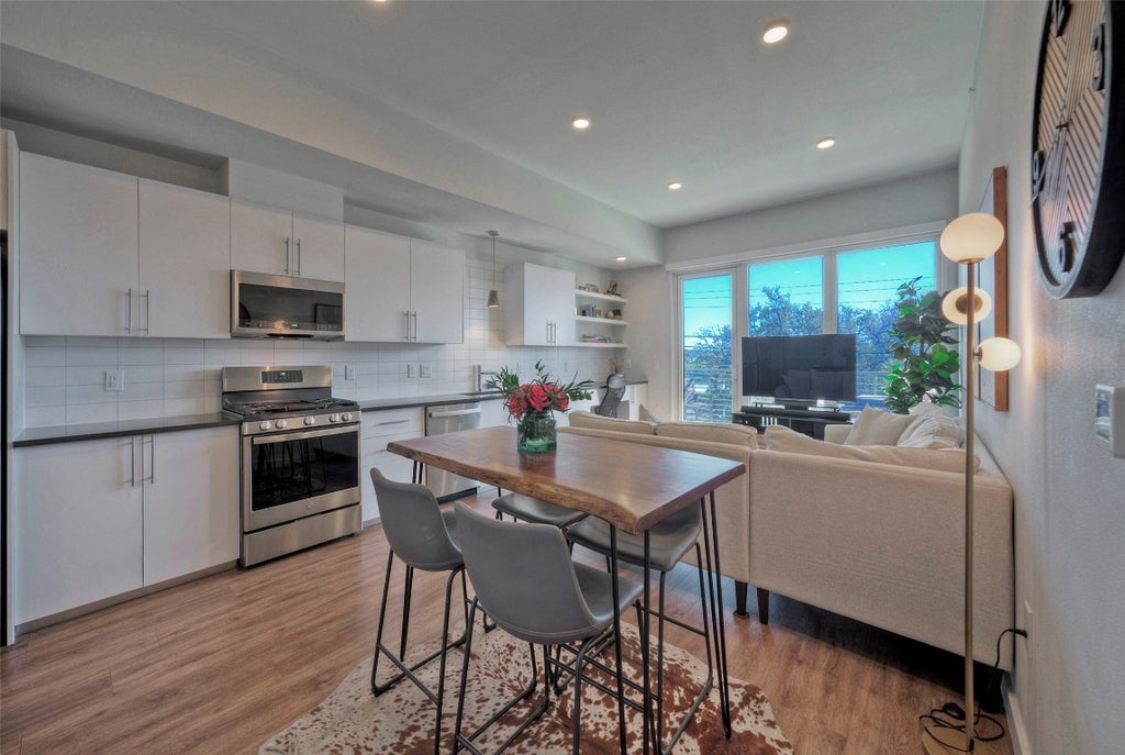 4004 Banister Lane 207, Austin