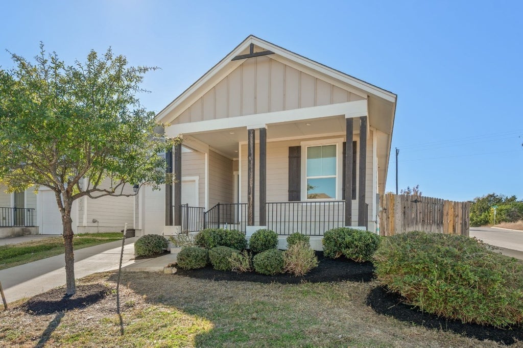 217 Michaelis Drive, Leander