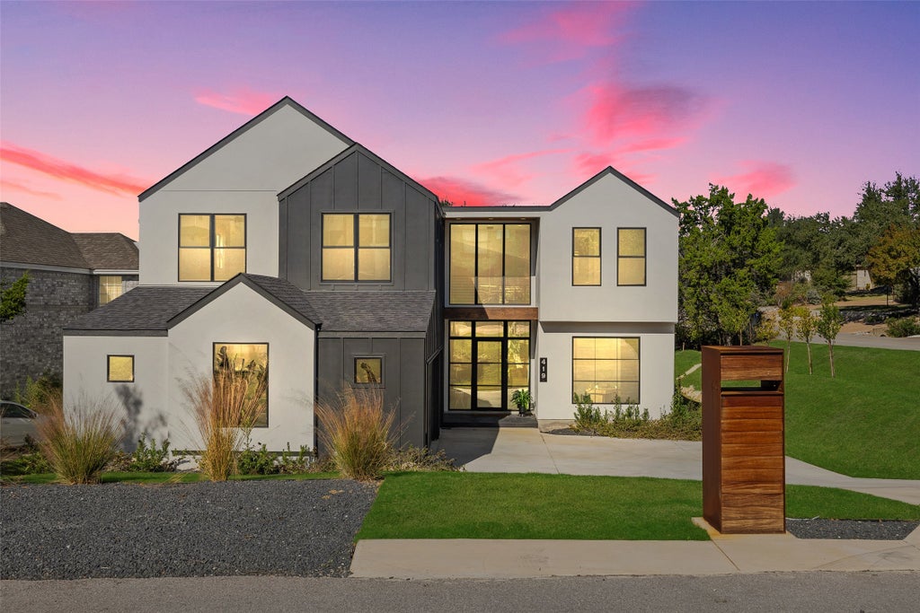 419 Hazeltine Drive, Lakeway