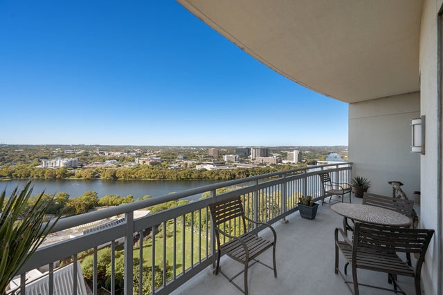 603 Davis Street 2009, Austin