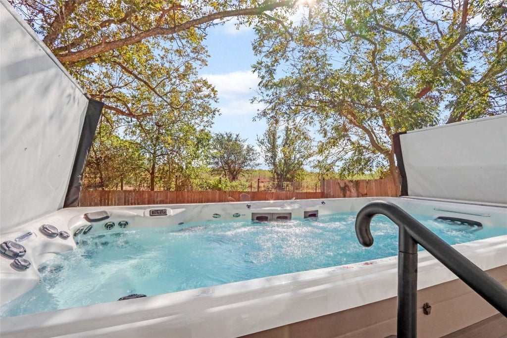 1088 Running River, New Braunfels