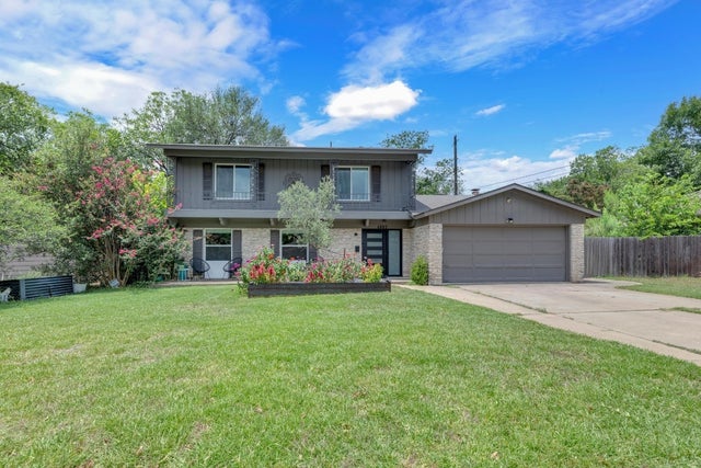 6802 Pioneer Place, Austin