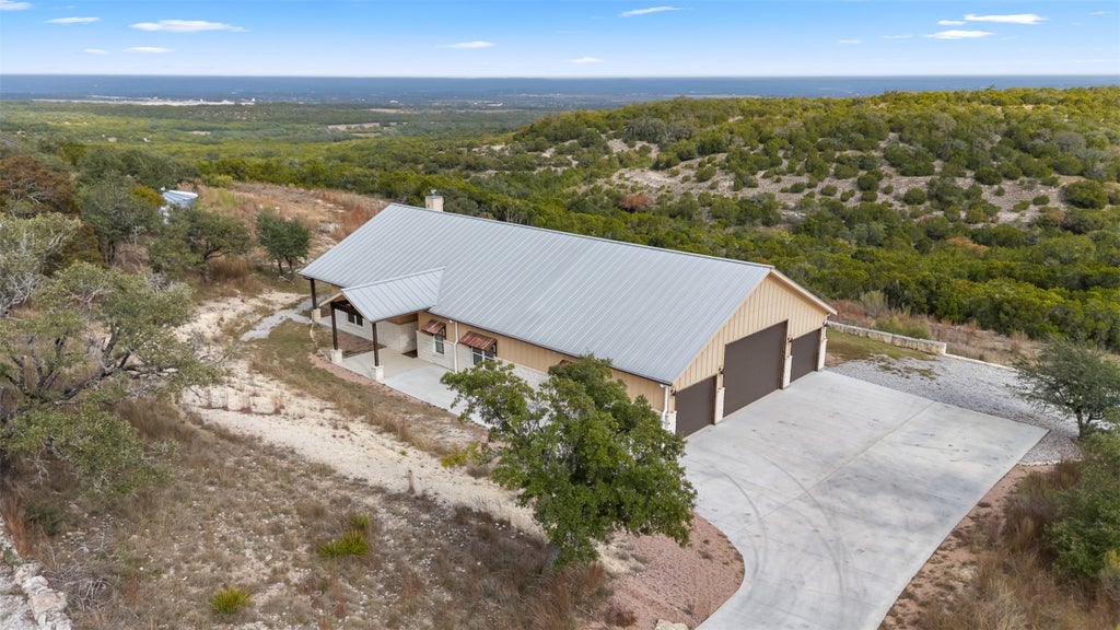 427 S Cedar Mountain Drive, Marble Falls