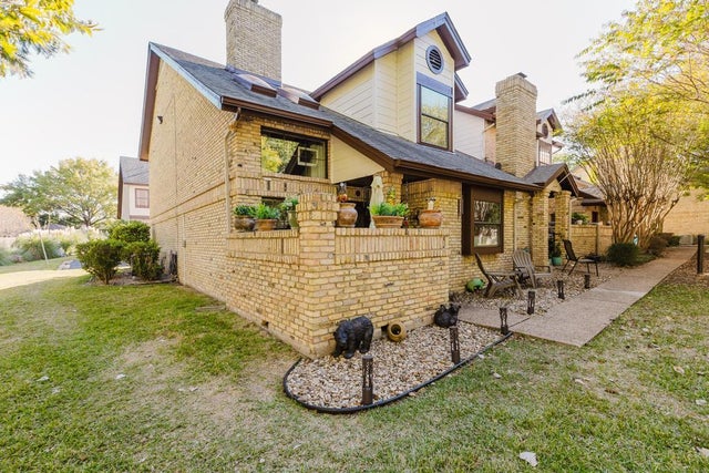 10819 Crown Colony Drive 40, Austin