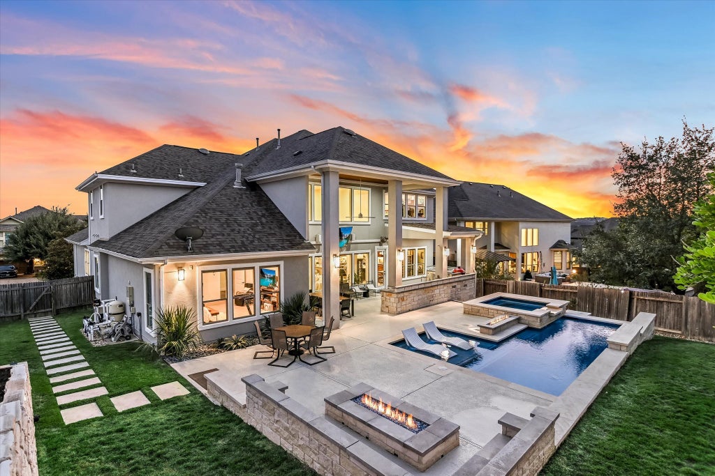 600 Emerald Ridge Drive, Austin