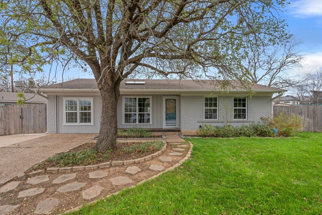 3811 Byron Drive, Austin