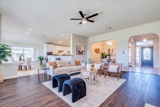 19429 Sea Island Drive, Pflugerville