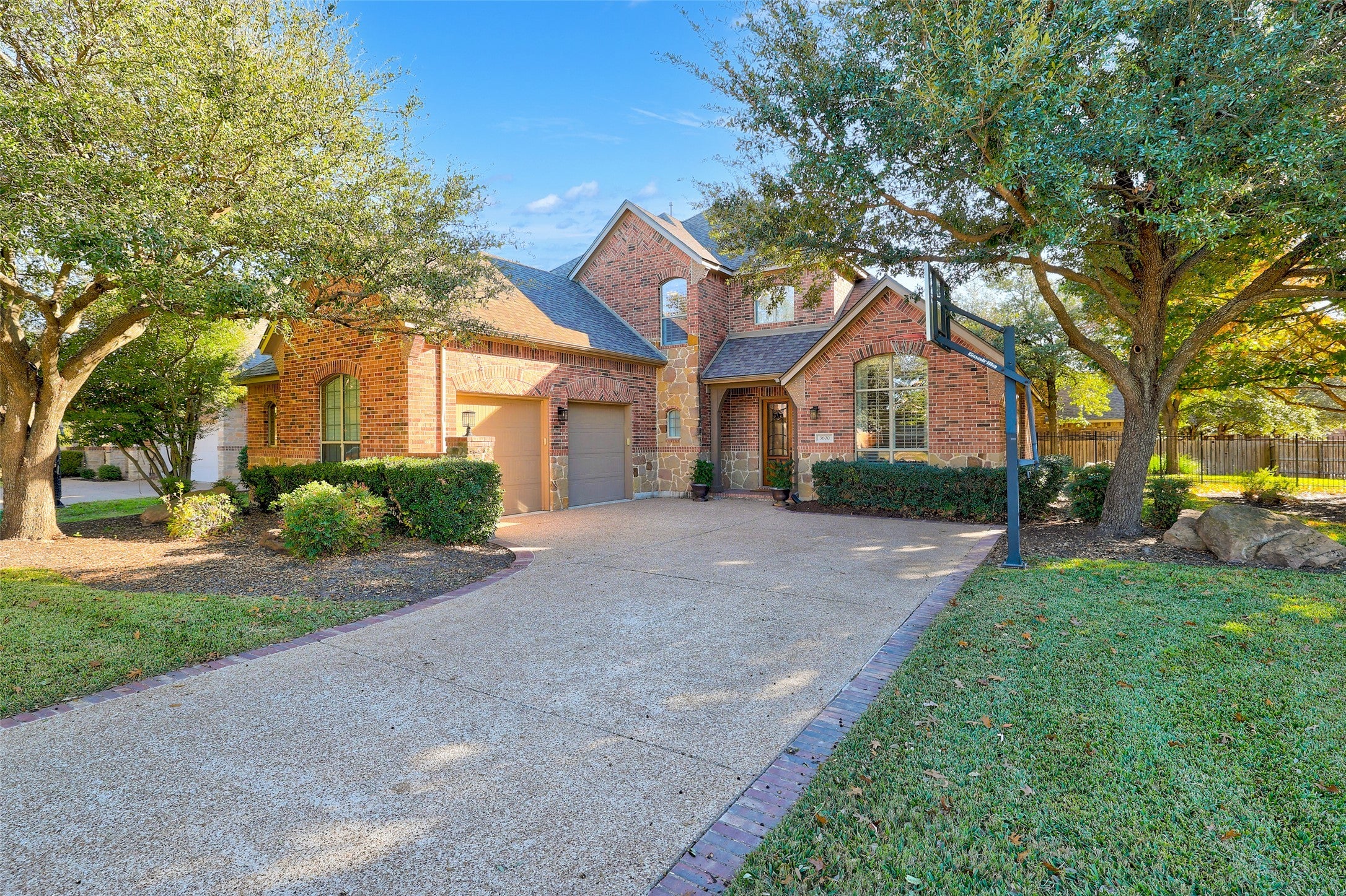 Photo of Listing #1433135