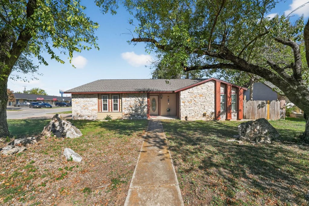 1209 Sagebrush Drive, Round Rock