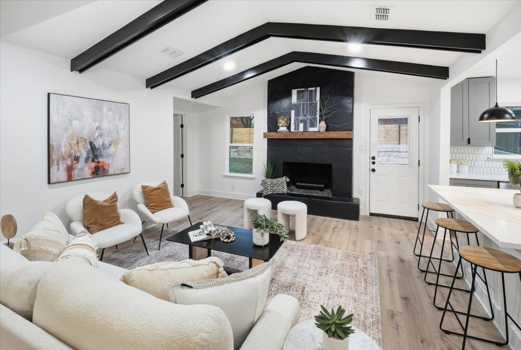 7300 Fred Morse Drive, Austin