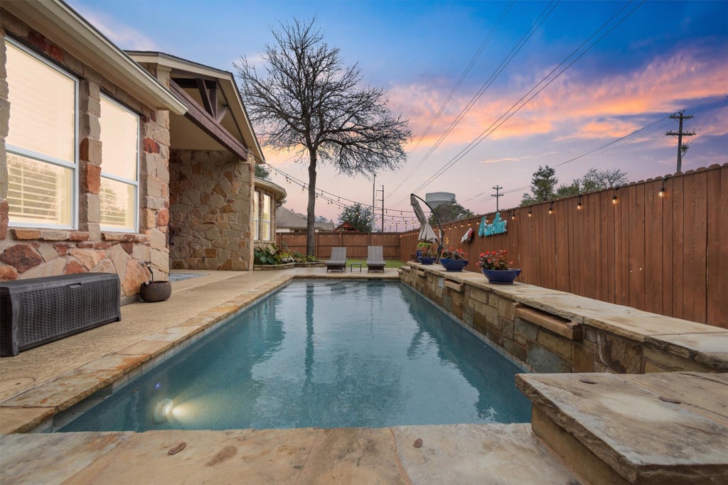 14504 Laurinburg Drive, Austin