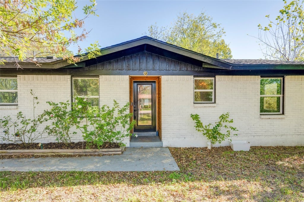10805 Plains Trail, Austin