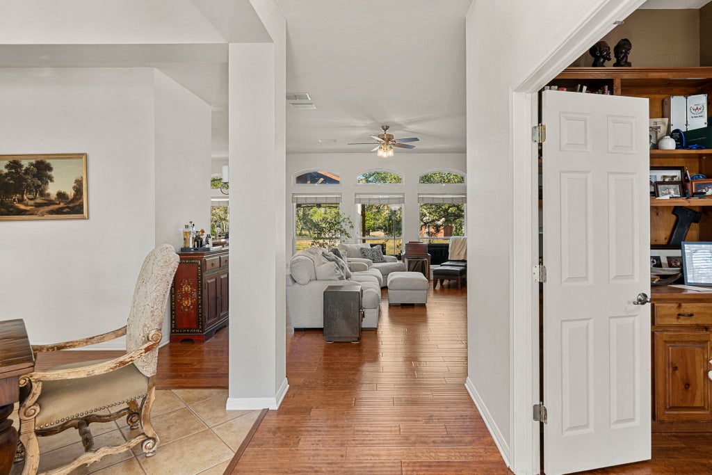 330 Humphrey Drive, Buda