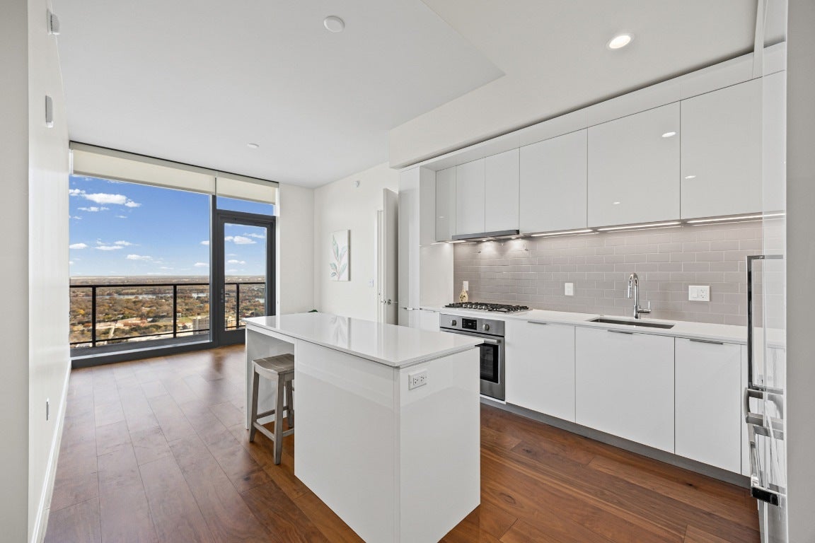 Photo of Listing #4883274