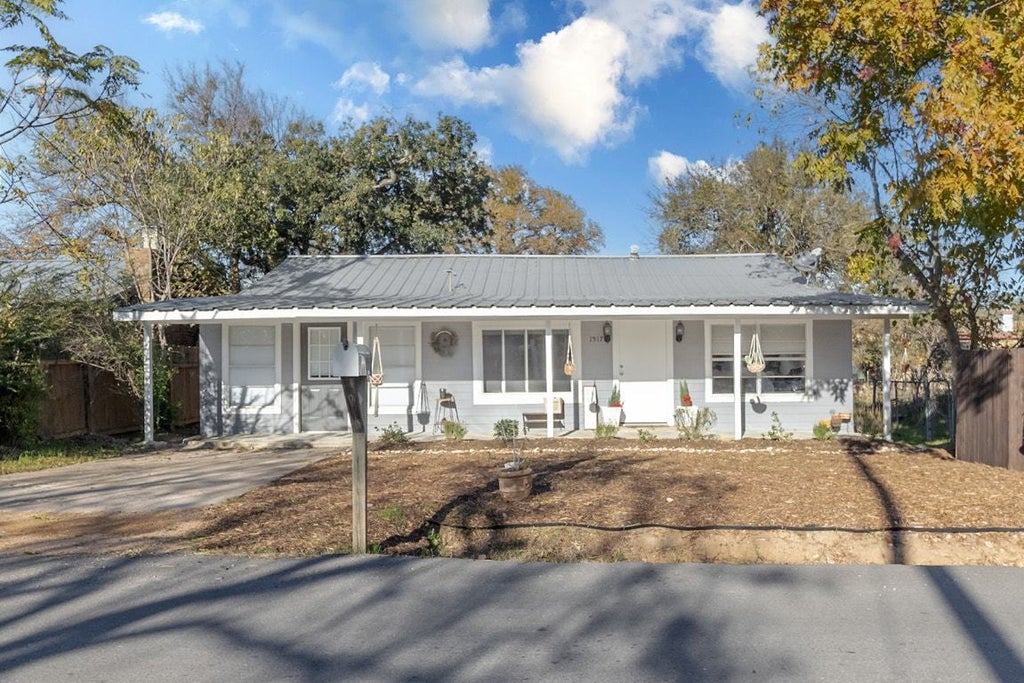 1517 Hill Way Drive, Granite Shoals