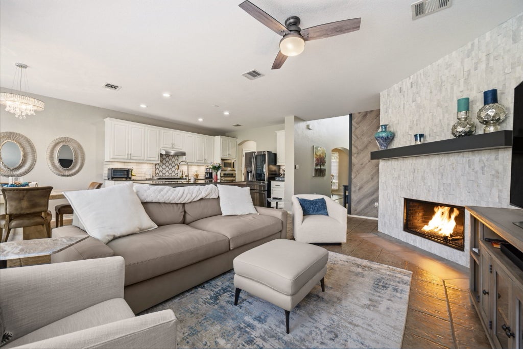 31 Cypress Knee Lane, Austin