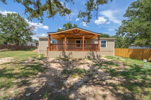 178 Moon Mist Drive, Bastrop