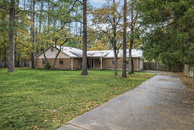 326 Pine View Loop, Bastrop