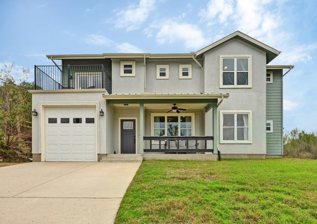 17305 Lake Wood Circle, Dripping Springs